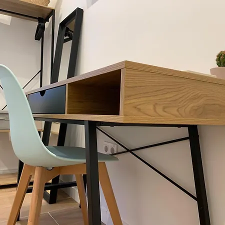 Valencia Beach Rooms Homestay szállás