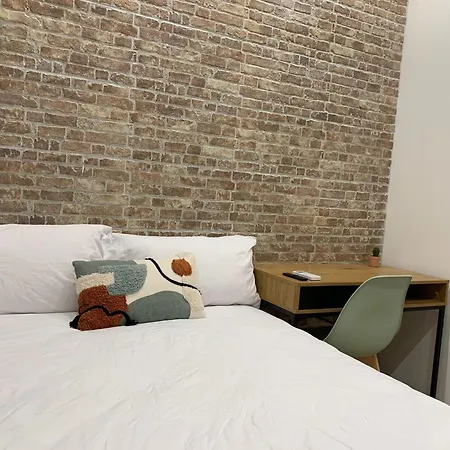 Valencia Beach Rooms * Βαλένθια